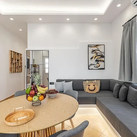 Lägenhet Etemis Naxos Down Town