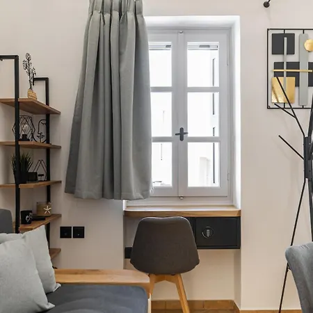 Lägenhet Etemis Naxos Down Town *