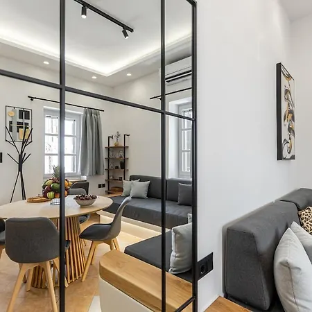 Etemis Naxos Down Town Naxos City