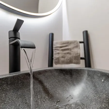 Etemis Naxos Down Town Naxos City