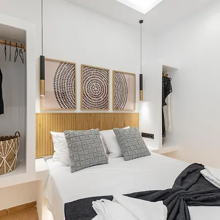 Lägenhet Etemis Naxos Down Town *