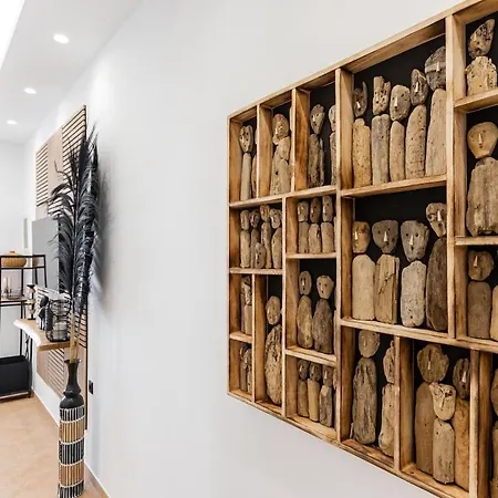 Etemis Naxos Down Town *