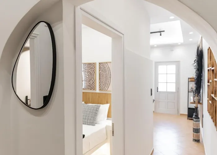 Etemis Naxos Down Town Apartamento *